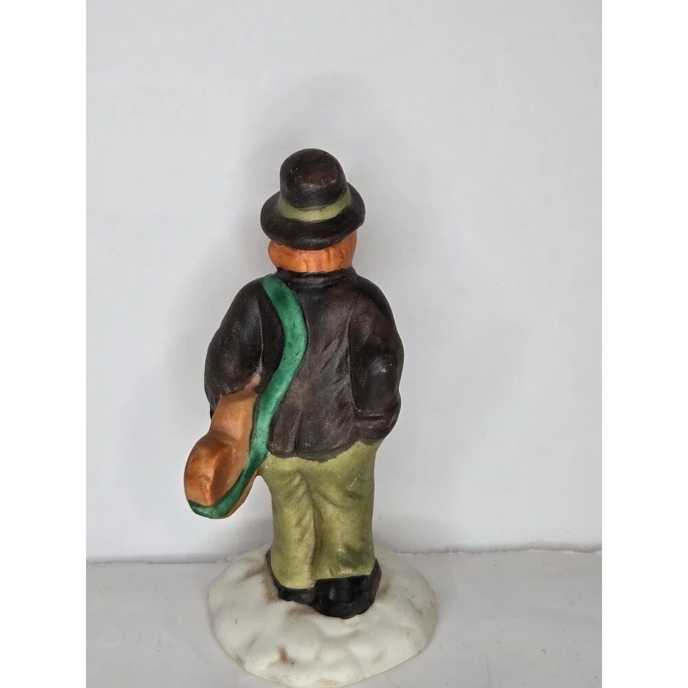 Vintage Mercuries USA Miniature Village Figurine Troubadour Musician